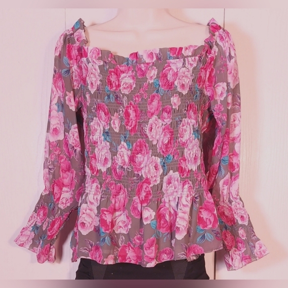 Torrid Crinkle Chiffon Smocked Waist Size 2X  Off Shoulder Floral Crop Top Boho - Picture 3 of 12